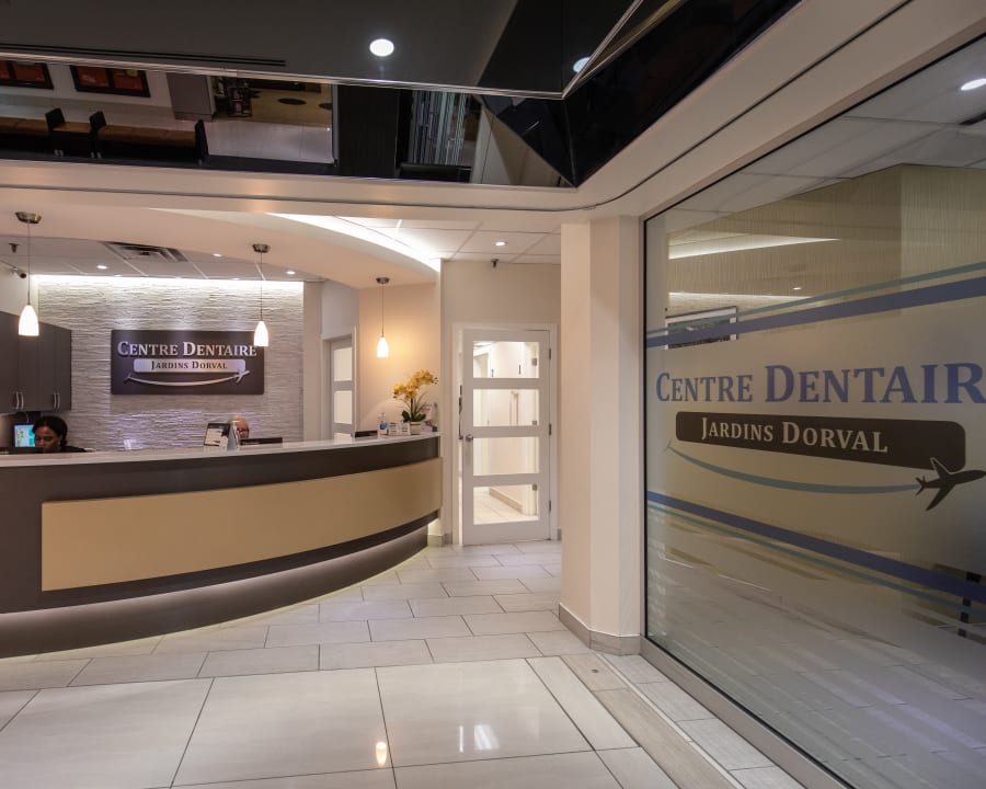 About Centre Dentaire Jardins Dorval, Dorval Dentist